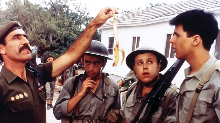 תוך הסרט ''ספיחס''