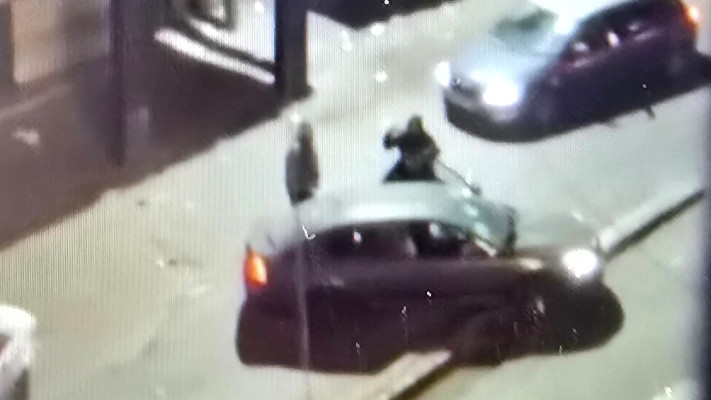 תושב בית חנינא תקף ביחד עם אחיו את חמו