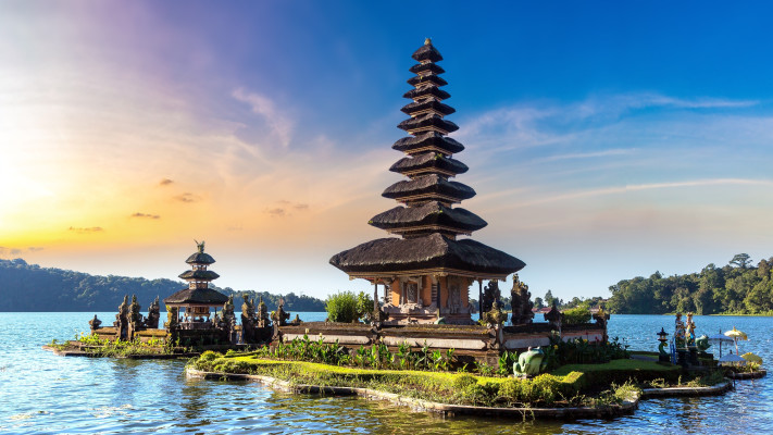 מקדש Pura Ulun Danu Bedugul בבאלי, אינדונזיה