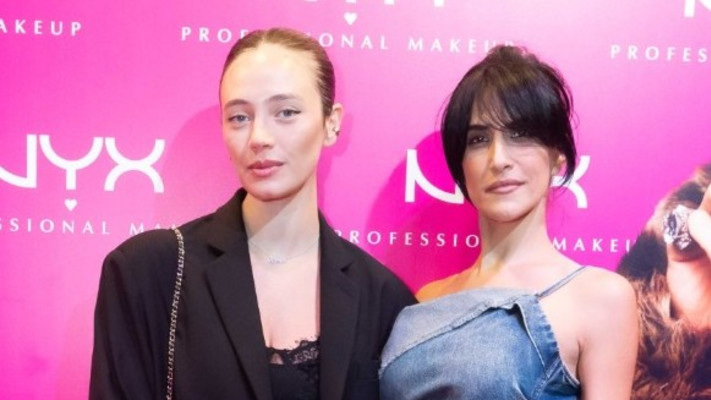 מגי אזרזר וריף נאמן (צילום: גדי סיארה)