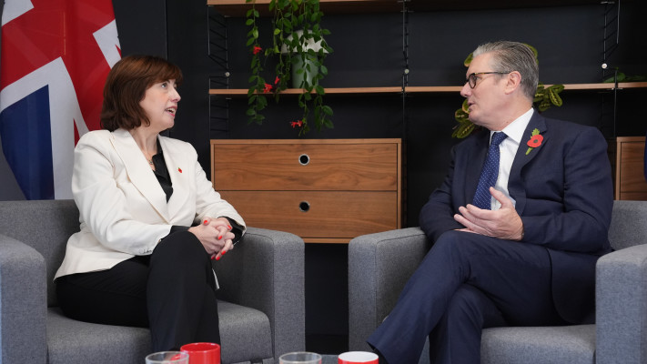 מיהר לברך. סטארמר ופאוול