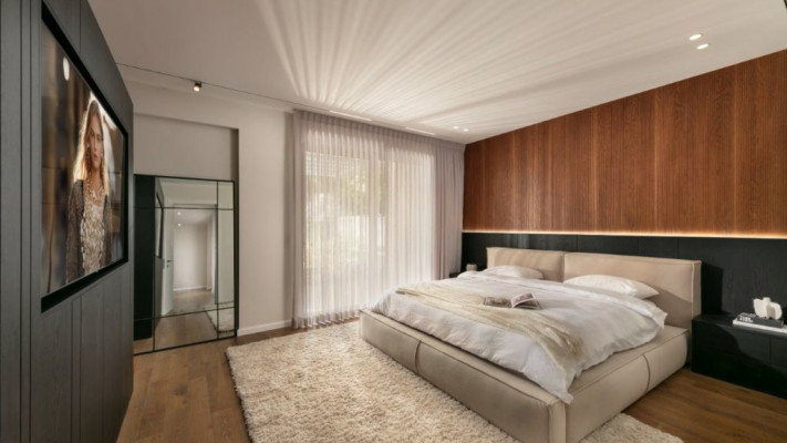 עיצבה מירב שלום 