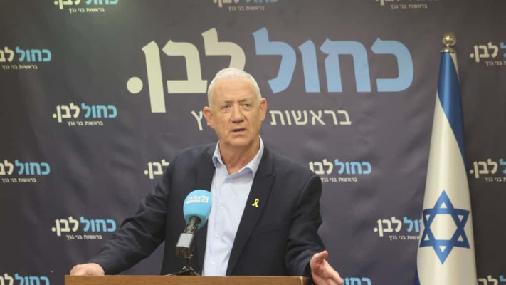 בני גנץ אחרי השתלת שיער (צילום: מרק ישראל סלם)