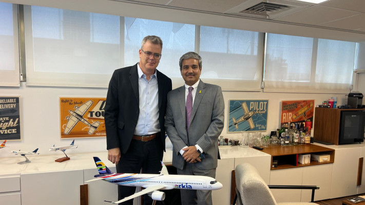 מנכ''ל ארקיע ושגריר הודו בישראל 