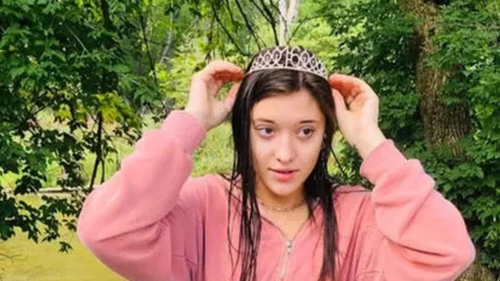 ג'סיקה טוב לפני שנכוותה