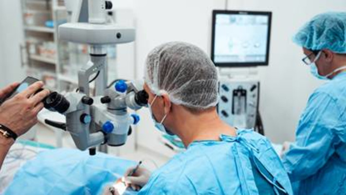 ניתוח (אילוסטרציה)