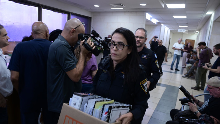 פרשת השחיתות בהסתדרות ''יד לוחצת יד''