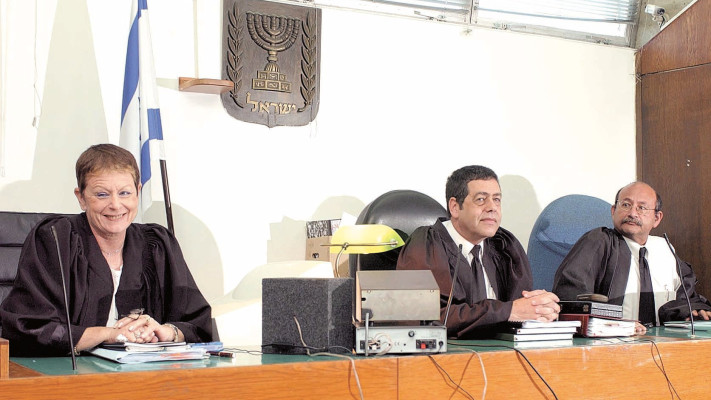 שלי טימן, 2003