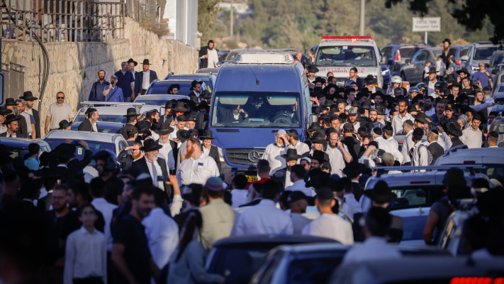 טקס הלוויה של הרב אורי זוהר ז''ל