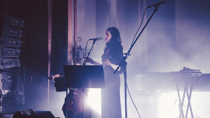 אפרת בן צור