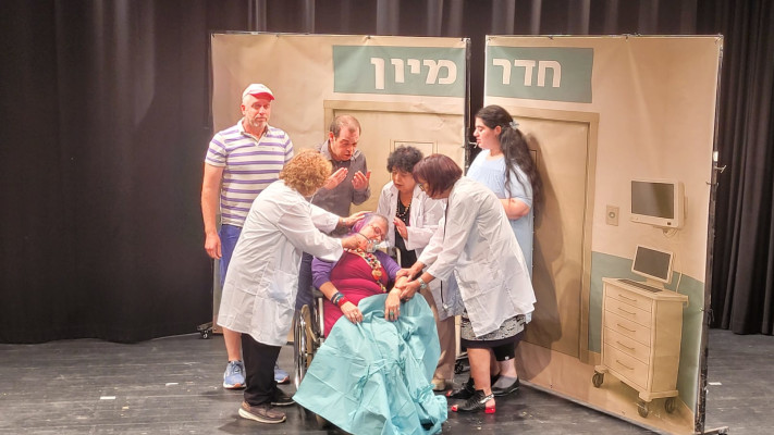 מתוך על החיים ועל הרצף