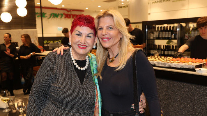 סנדרה רינגלר וג'ולי שגב (צילום: רפי דלויה)