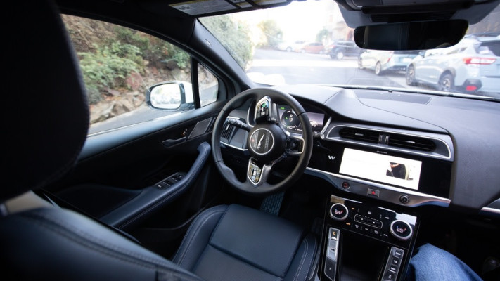 וכך זה נראה מבפנים. הרובוטקסי של ויימו