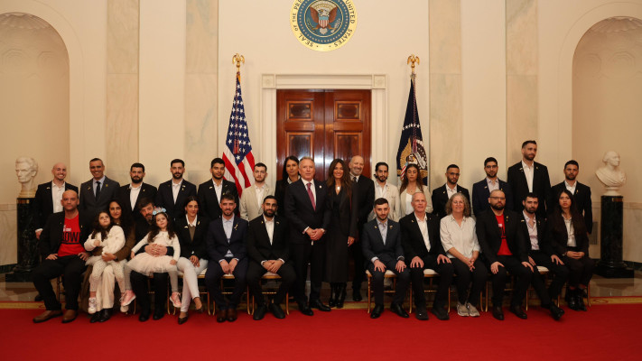 שורדי השבי עם בכירי ממשל בוושינגטון