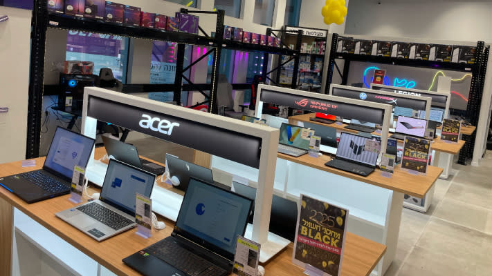 עמדות מחשב להתנסות במותגים כגון Lenovo, ASUS, hp&nbsp