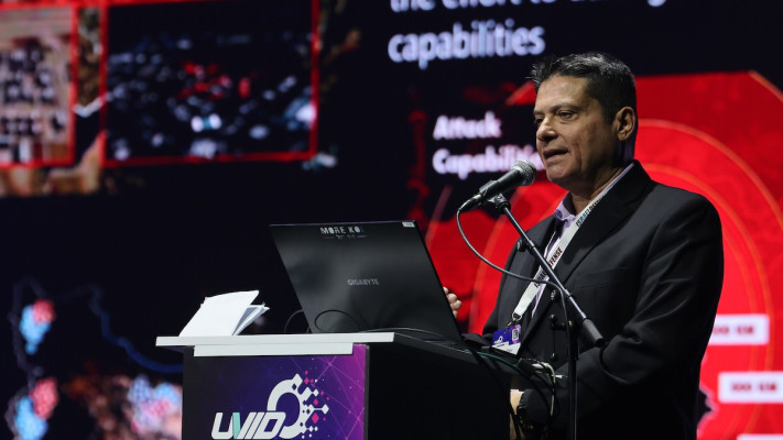 משה פתאל, ראש מנהלת חומה במפא''ת, משרד הבטחון