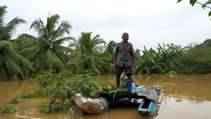 שיטפונות בסרי לנקה