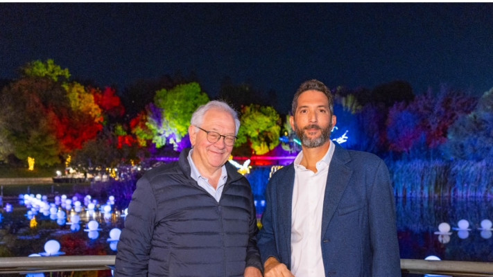 תום עמית ואלן ברקלי  (צילום: אוליביה פיטוסי)