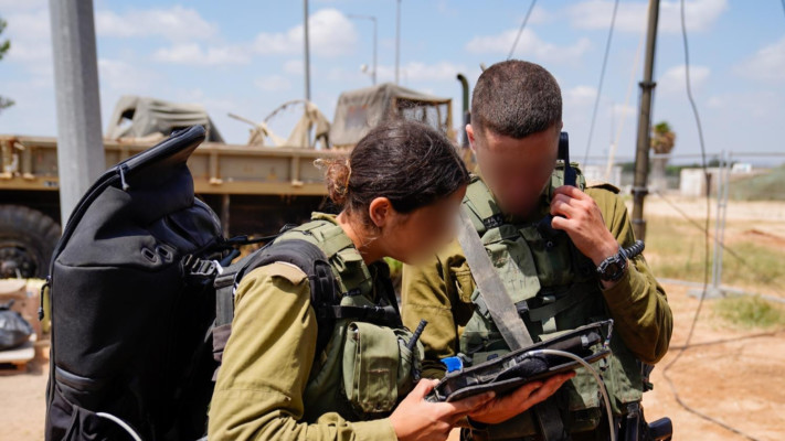 \'\'אנחנו עוברים מ-0 ל-100\'\'. אגף התקשוב