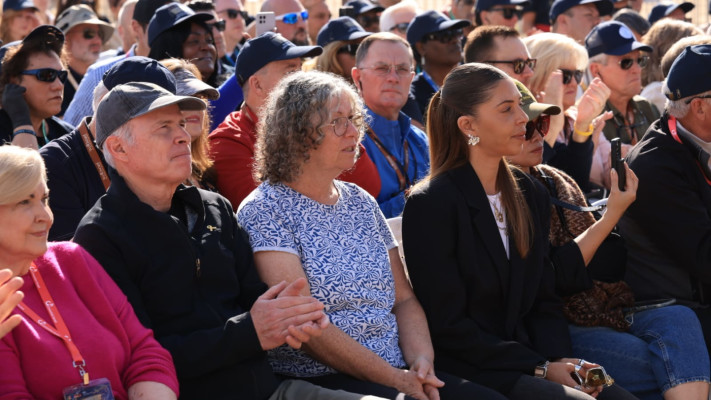 משמאל: קית ואביבה סגל, מורן סטלה ינאי