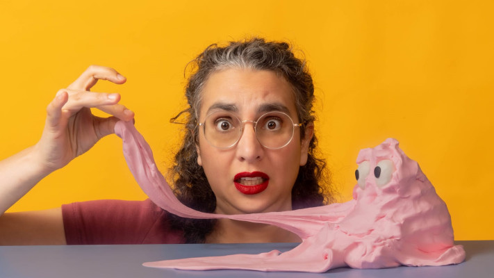 תיאטרון הקרון - מסטיק