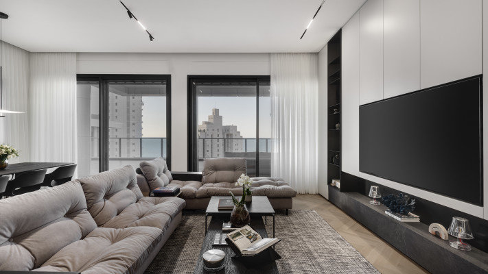 עיצוב: נועה קופרמן