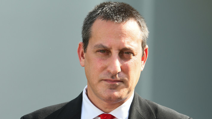 העיתונאי ברק רביד