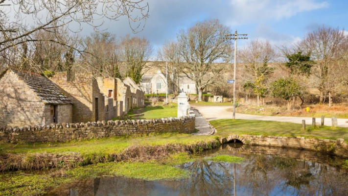 כפר הרפאים הנטוש טיינהאם