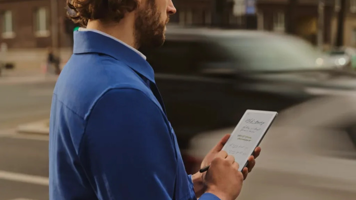 reMarkable &ndash; Paper Pro Move