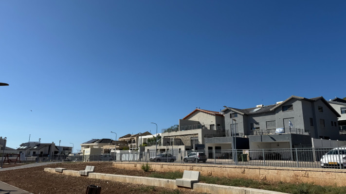 היישוב שלומי בצפון 