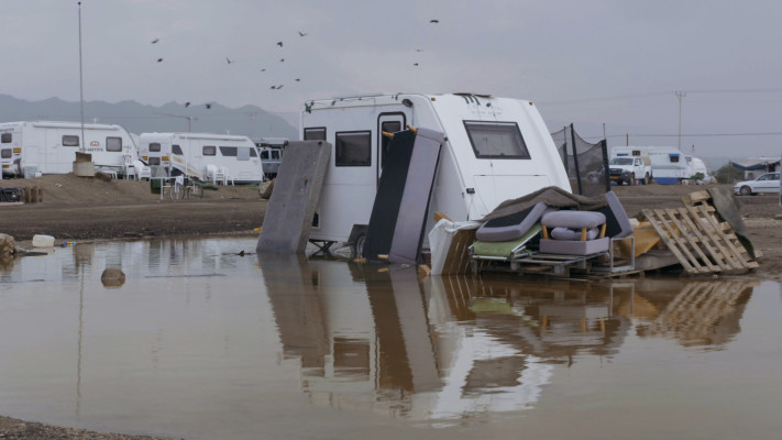 מתחם הקראוונים, ''מפרץ השמש''