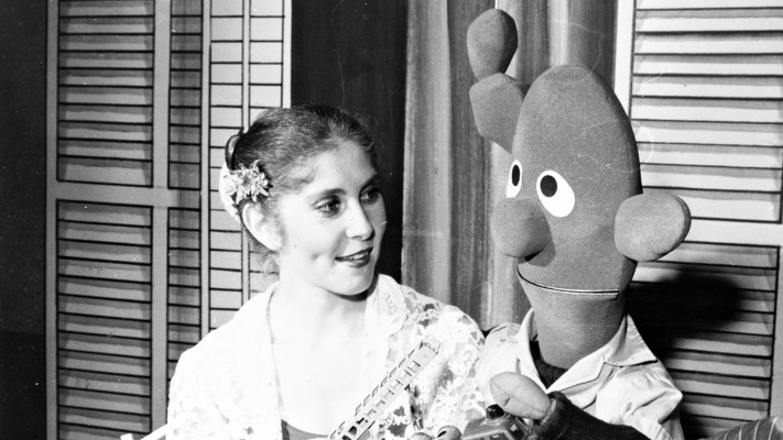 קישקשתא עם מיקי מרין  