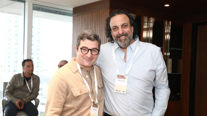 דניאל רקנאטי ויוסי סגול (צילום: יעל צור)