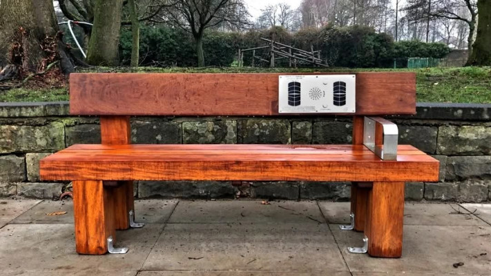 ספסל הזיכרון של ניצול השואה חיים פרסטר ז''ל