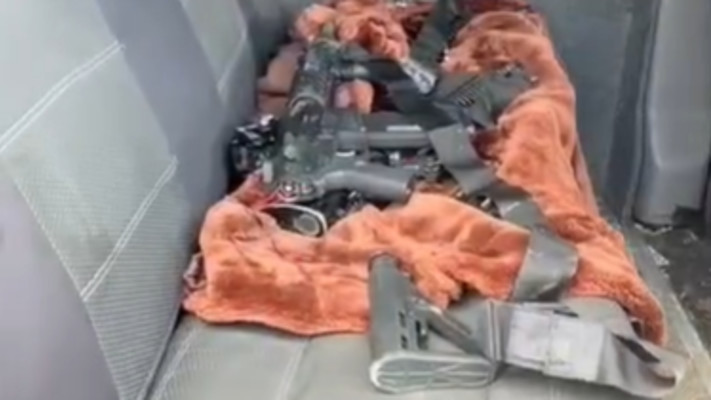 בדואים התחזו ללוחמי צה''ל ושדדו חנות - הנשק שנמצא ברשותם