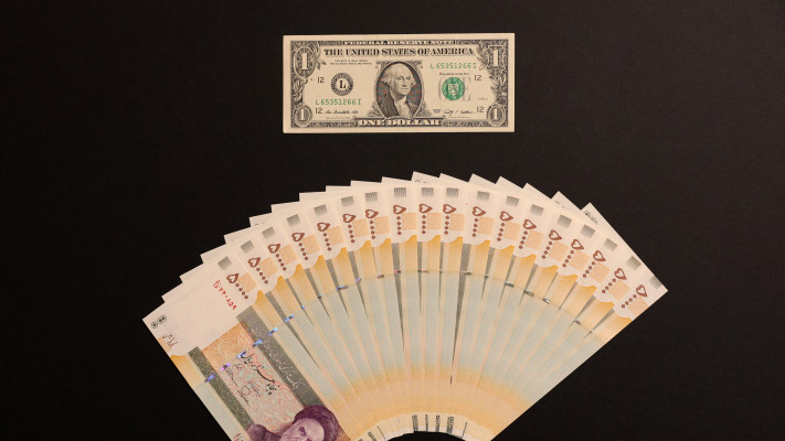 דולר אמריקאי אחד מול מיליוני ריאל איראני, היפר אינפלציה באיראן