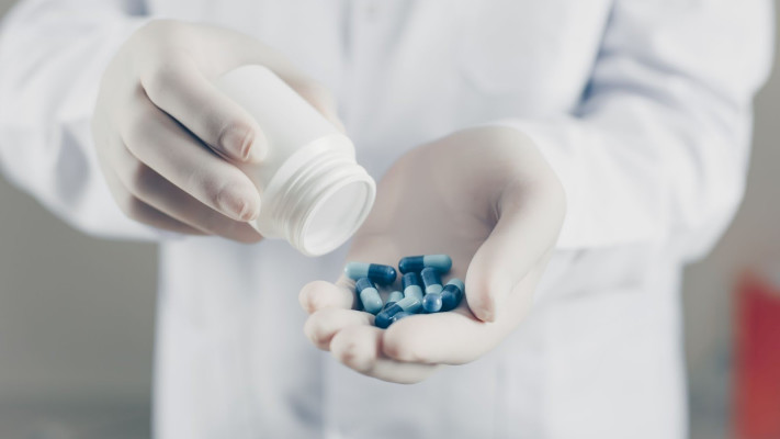 אנחנו שמנים וחולים כי כל החיים האכילו אותנו בשטויות?