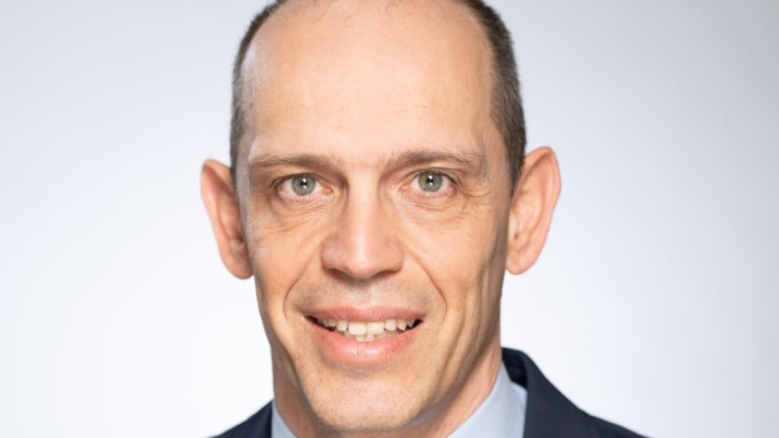 מנכ''ל בנק ירושלים, יאיר קפלן