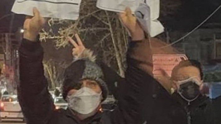 מפגינים באיראן קוראים לעזרת דונלד טראמפ