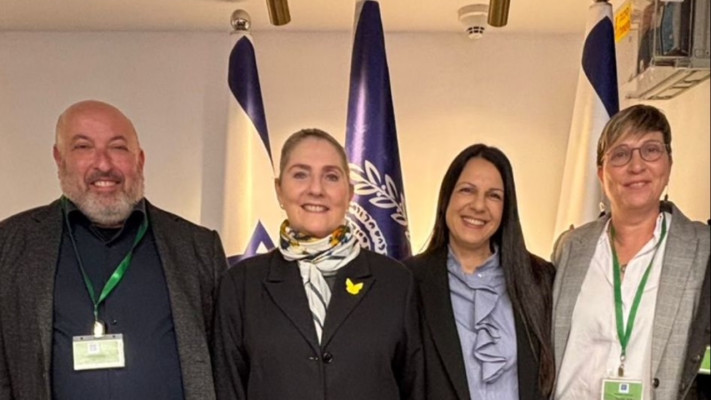 אפרת דנינו, גליה בן חיים, מיכל הרצוג ואיתמר גרוטו (צילום: בית הנשיא)