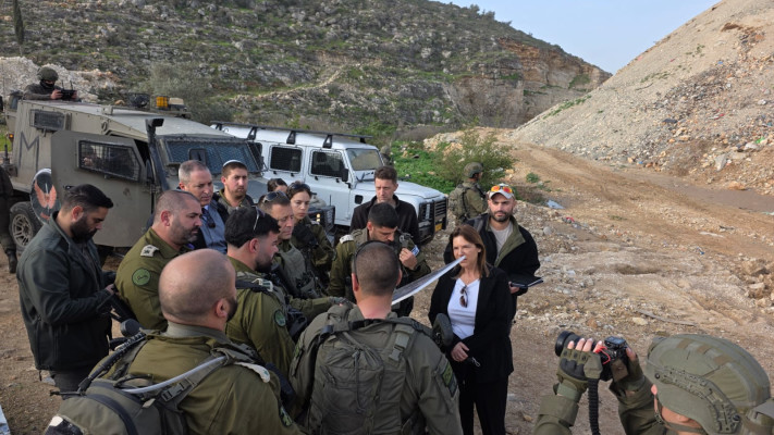 כוחות הביטחון מול שריפת הפסולת הבלתי-חוקית