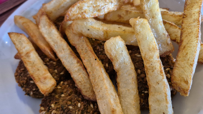 פלאפל עם צ'יפס, נאדר הגדול