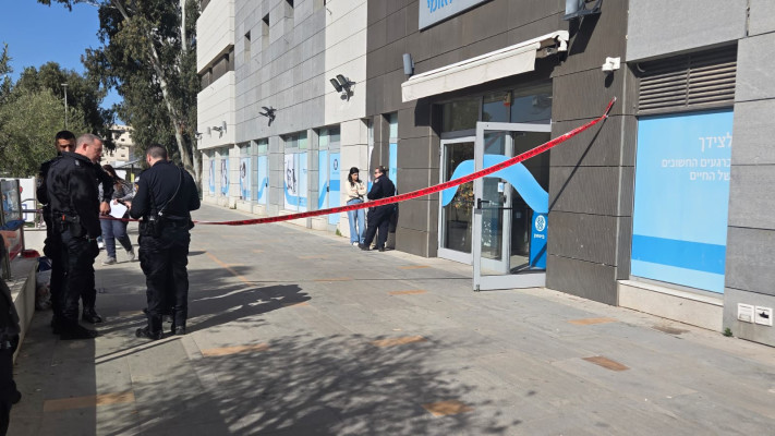 תינוק ננטש בביטוח לאומי בחדרה