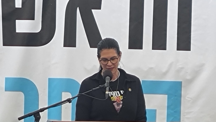 ההלוויה של רן גואילי, אמו טליק גואילי