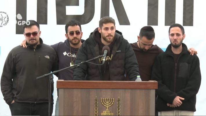 טום ברודסקי, גיא אלקבץ, עמנואל (מנו) אוחיון, נדב סרוסי ובר ישכרוב