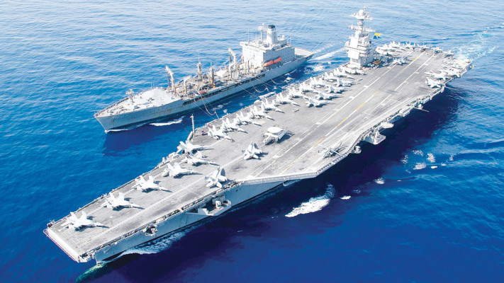 נושאת מטוסים אמריקאית