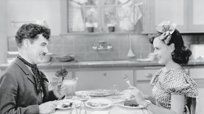 צ'ארלי צ'פלין בסרט ''זמנים מודרנים''