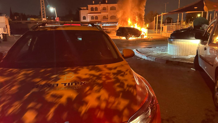 מזירת הצתת הרכבים ברמלה