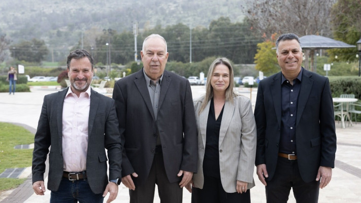 רון גלב, עינת זינגר-דן, דובי אמיתי ואורן שגיא (צילום: נועם פרדיס)