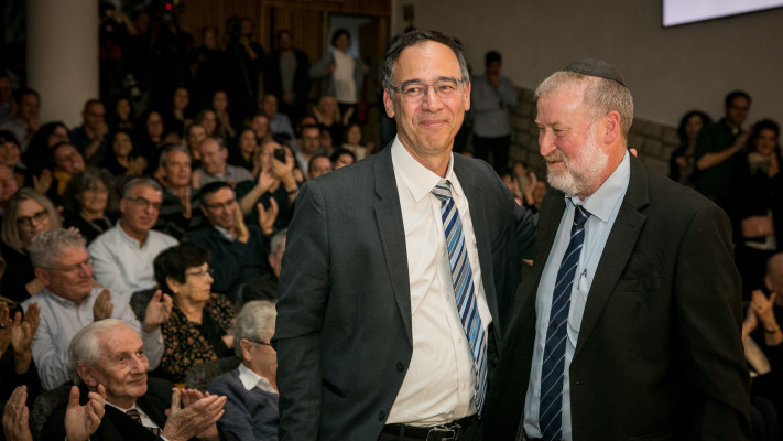 שי ניצן, אביחי מנדלבליט